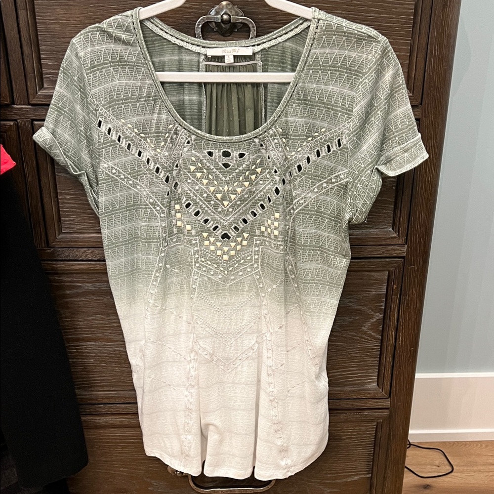 Miss Me Olive and Cream Short Sleeve Top